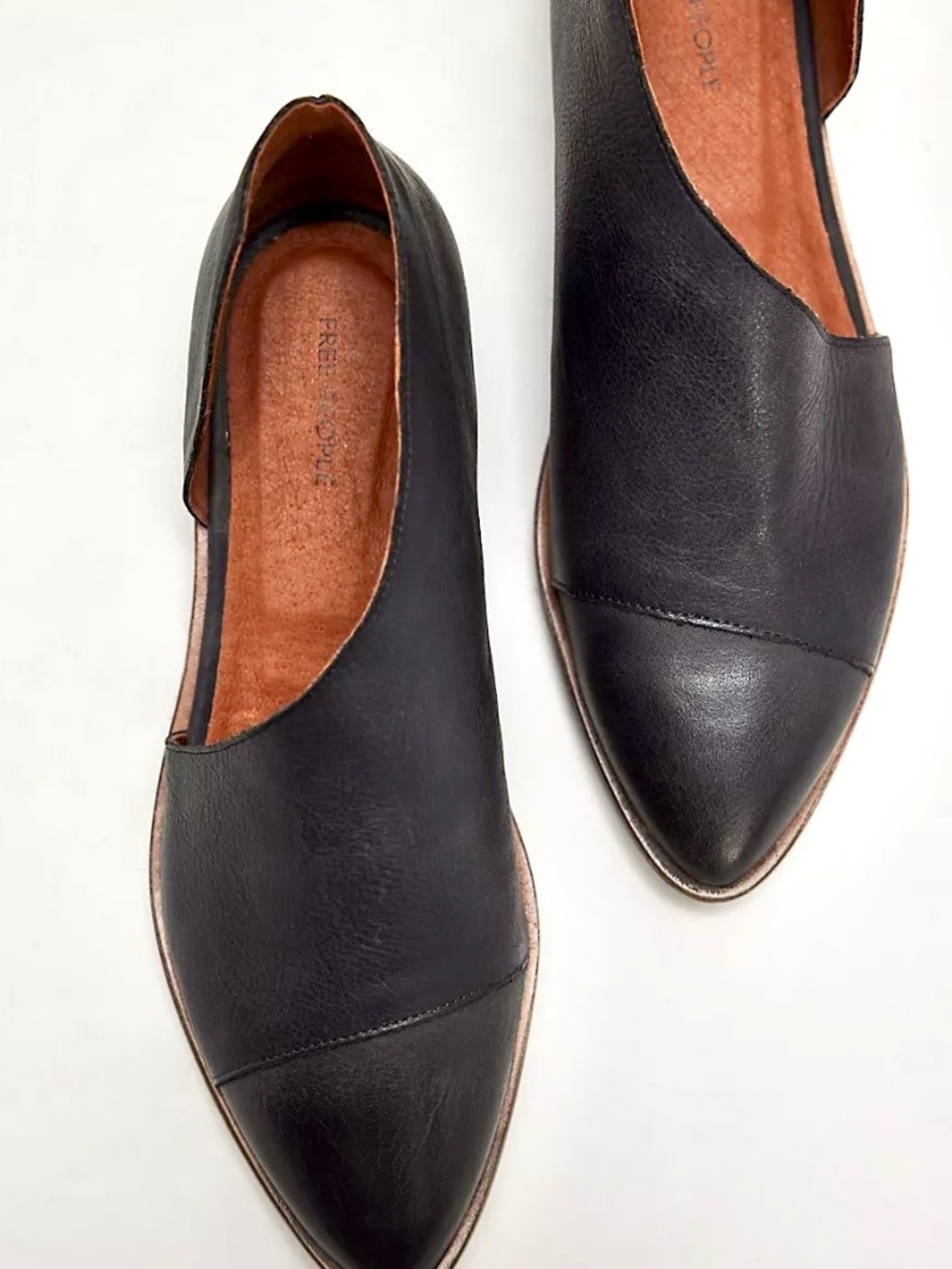 FREE PEOPLE Royale Flat in Black Leather - NWOB! - 38/ US 8 - Picture 3 of 12